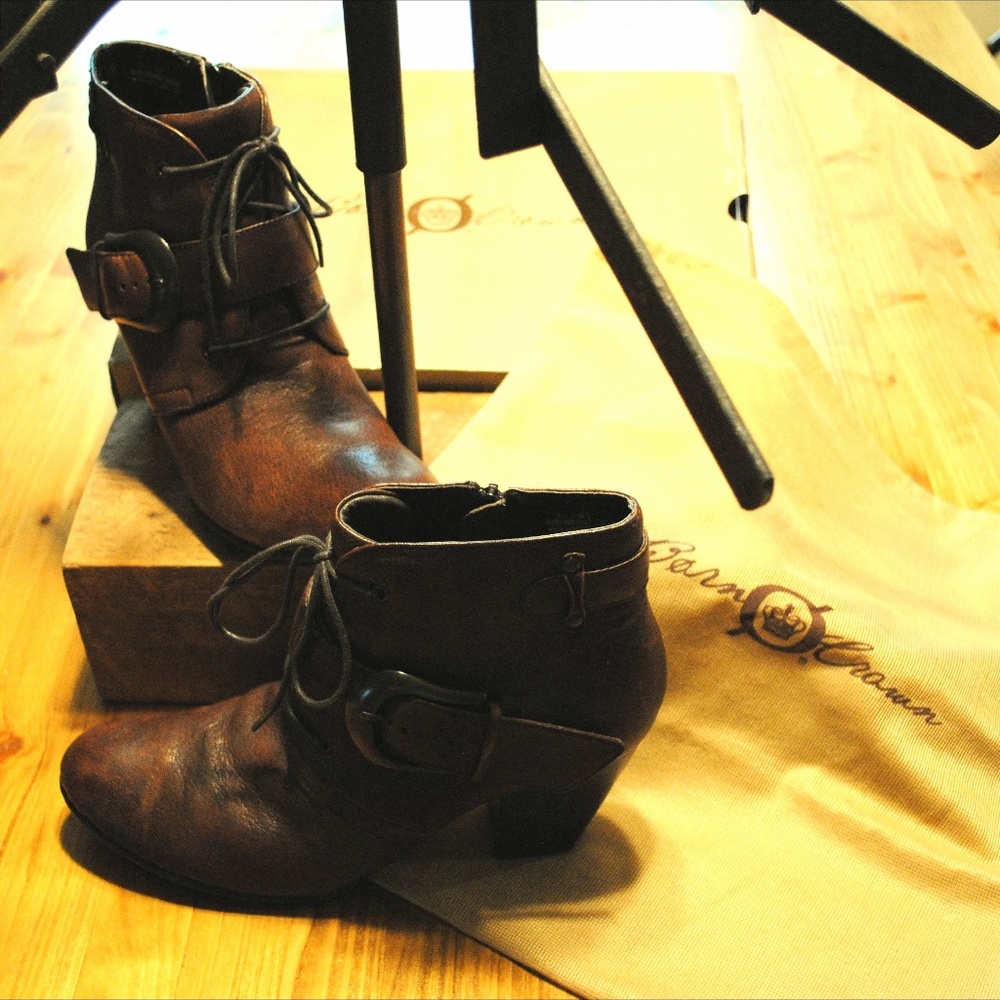 Born Crown Jeanine Bay Bootie in Brown